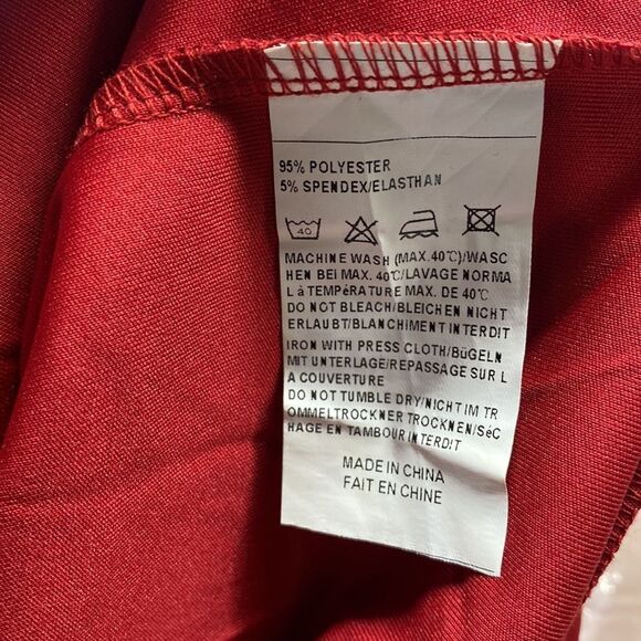 3For$20 Meaneor Wine Color Sleeveless Aysmmetrical Blouse size L - Picture 6 of 6